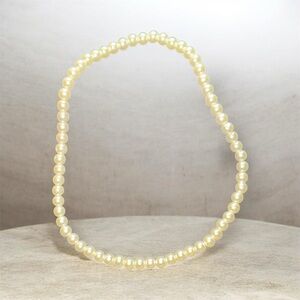 Elegant Cream Pearl Necklace